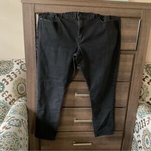Levi's Black 711 Skinny Denim Jeans 22W